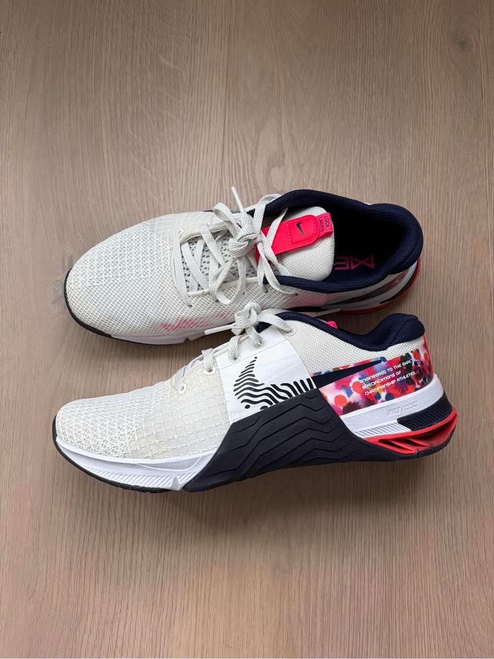 Nike Women's Metcon 8 Amp Training Shoes